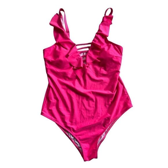 Secret-Slim Flutter-Sleeve Plus-Size One-Piece Swimsuit 2XL - Picture 1 of 5